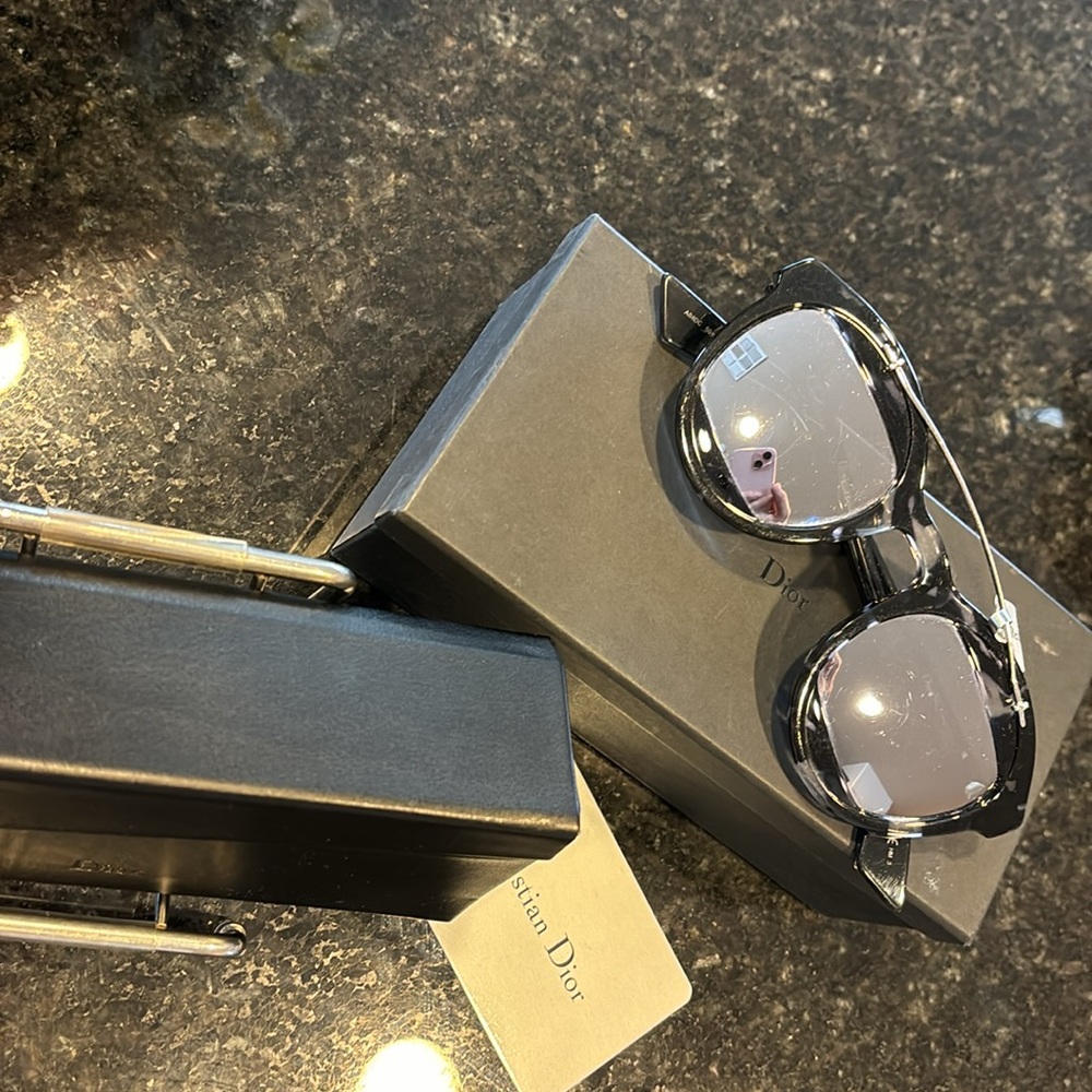 🐼🐝Christian Dior Wayfarer Mirrored Sunglasses 🕶️ - Picture 5 of 14